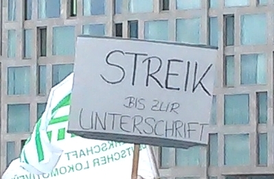 Plakat - Streik bis zur Unterschrift