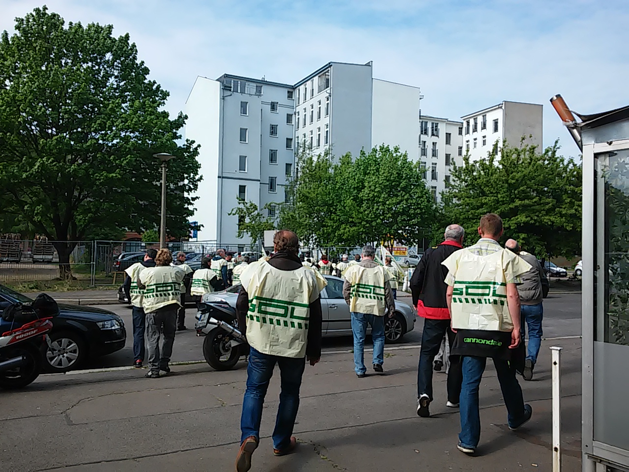 Auf dem Weg zur Kundgebung 9. Mai