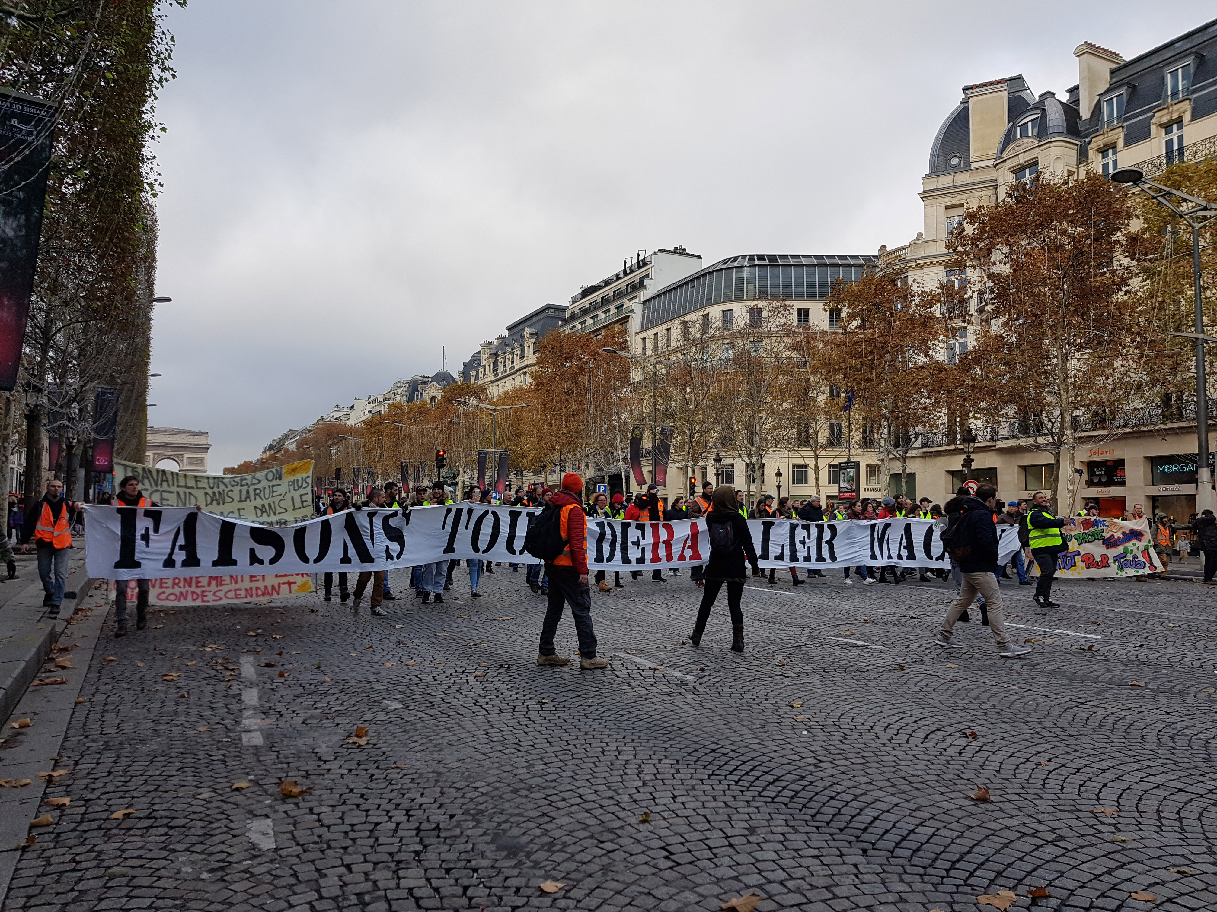 Transparent der Bahner - 24. November Transparent der Bahner - 24. November